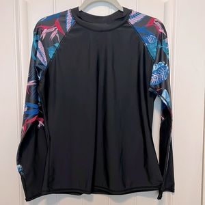 Multicolor/Black Rash Guard Top